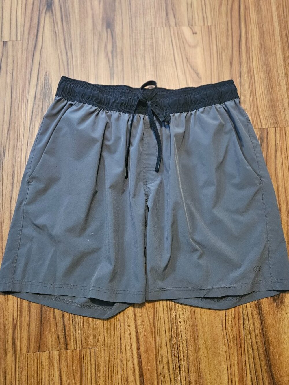 LEG3ND Men’s XL Gray Athletic Training Shorts Drawstring